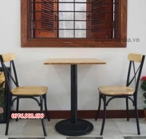 Bộ bàn ghế gỗ cafe tự nhiên 