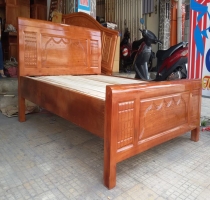 giường gỗ xoan đào 1,6m TH23
